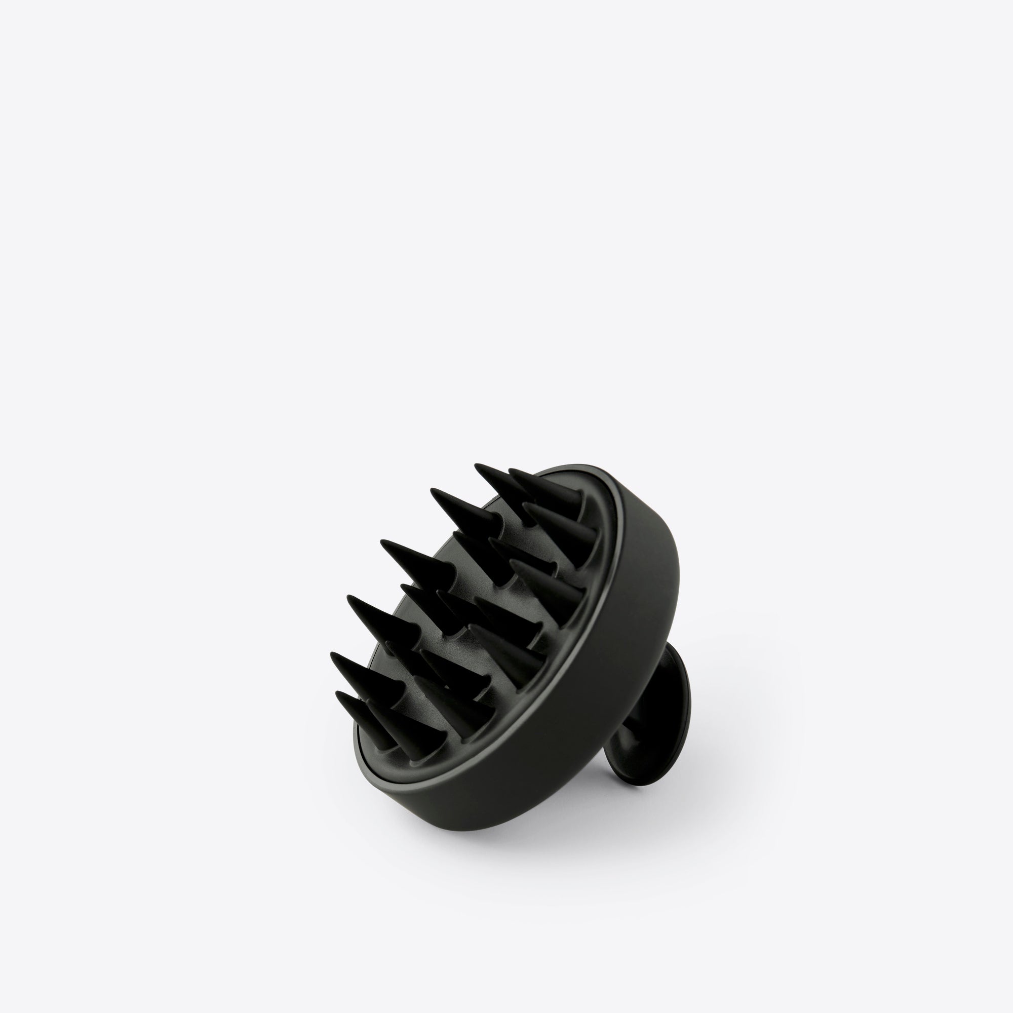 By Vilain Shampoo Brush